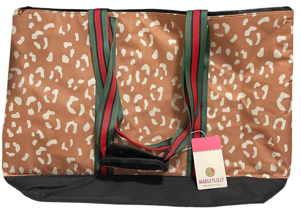 MarleyLilly Zipper Top Beach Tote / Bag - Animal Print